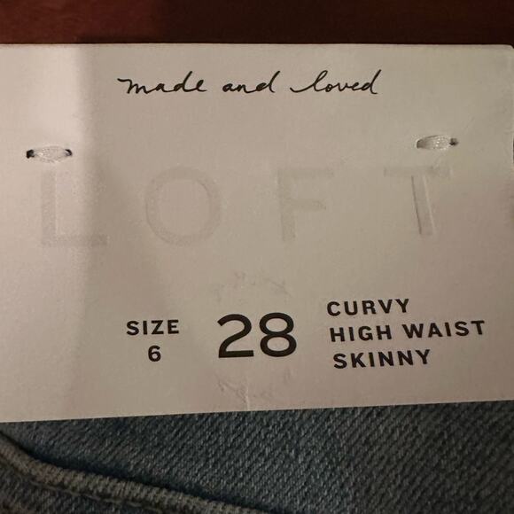 LOFT Curvy High Waist Skinny Jeans Blue Distressed NWT Size 6/28 6 28 - Picture 4 of 14